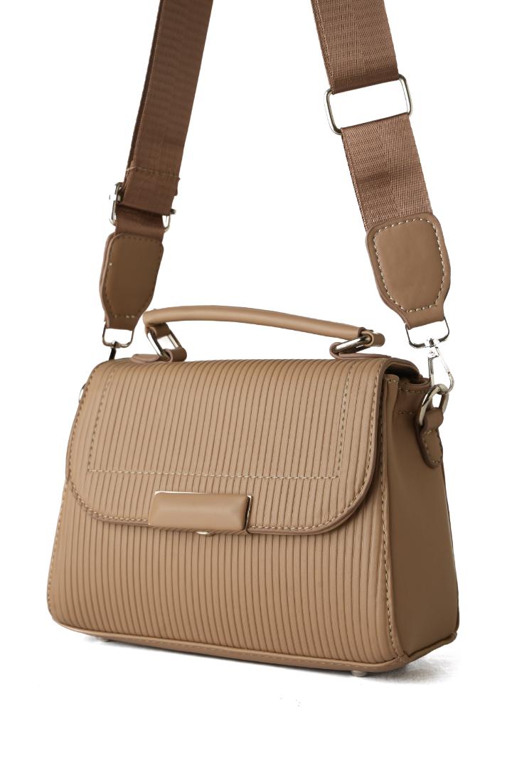 Tevano Emilia Structured Satchel – Textured Camel