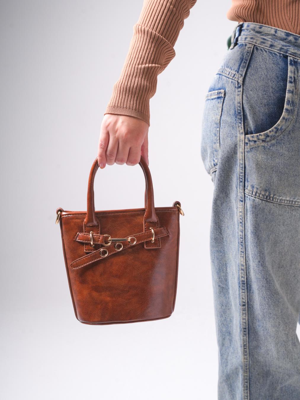 Midnight Shine Tote – Caramel Brown