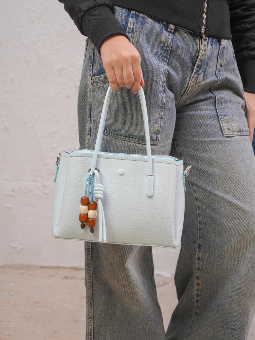 Tevano Structured Leather Tote Bag – Soft Ice Blue Elegant Tote